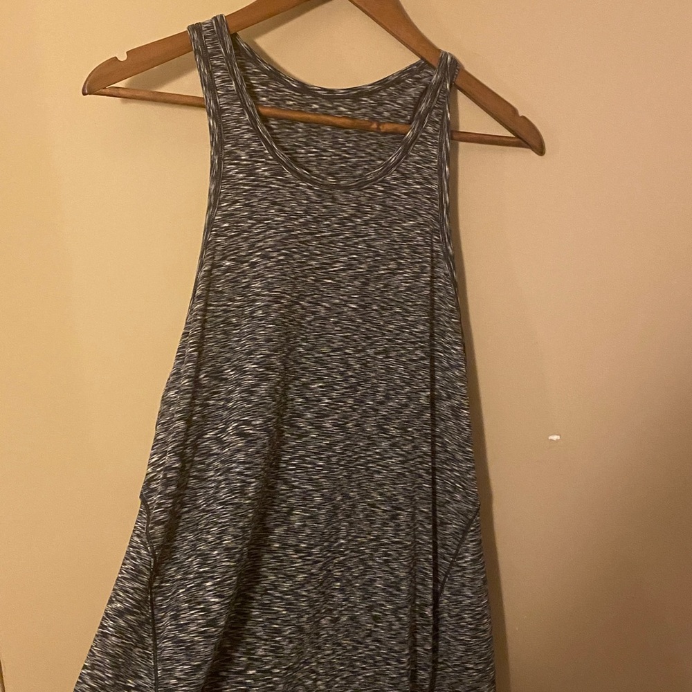 Lululemon Split Back Tank Black/White 6-8